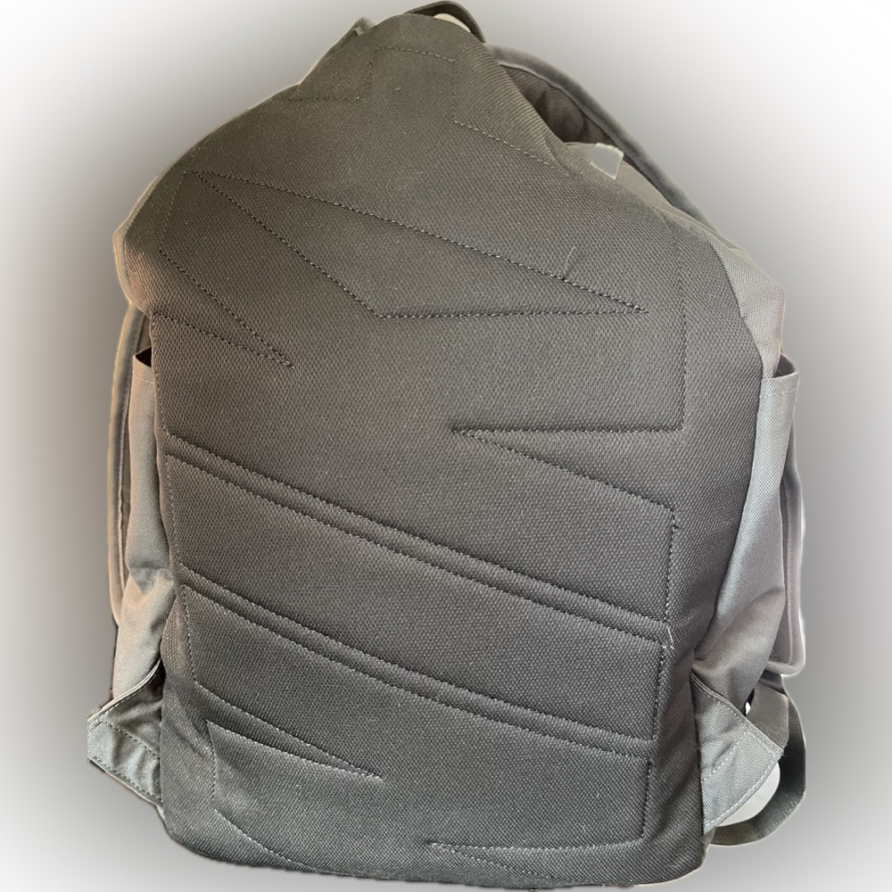 Nike Hoops Elite Max Pro Quad Zip Breast Cancer Backpack - Picture 5 of 11